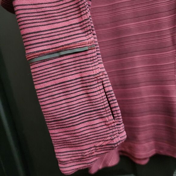Lululemon Kanto Catch Me Long Sleeve in Kanto Stripe Wine Berry Black        409 - Picture 15 of 16